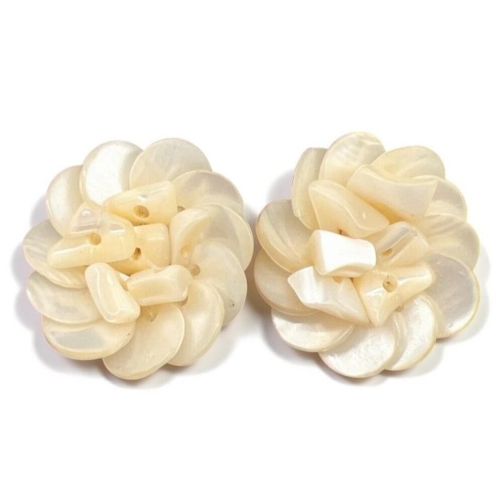Japan Mother Of Pearl Floral Clip-On Earrings Vintage